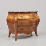 1204 4273 CHEST OF DRAWERS